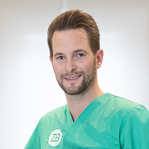 Zahnarzt Dr. Alexander Schake